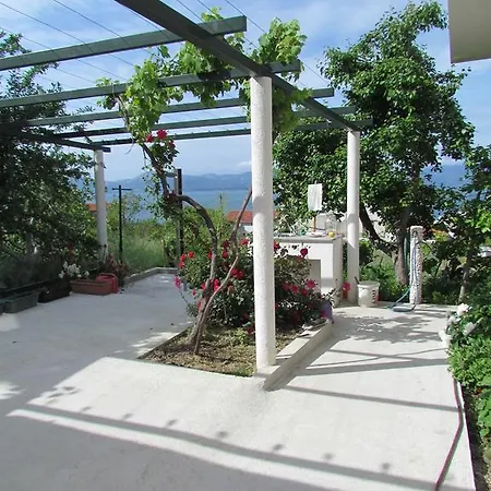 Dalmacija Apartment