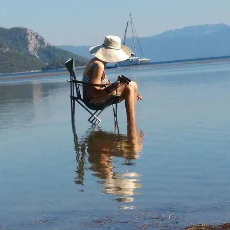 Dalmacija * Gradac (Split-Dalmatia)